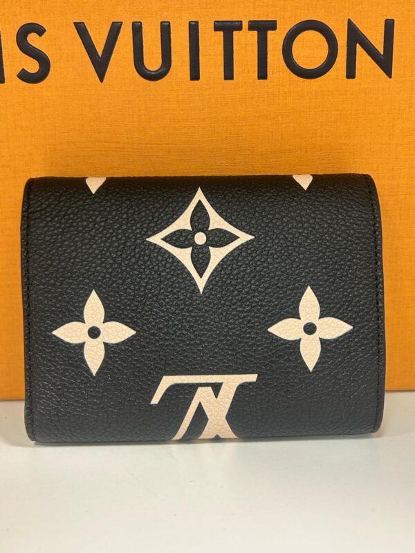 Portafoglio Victorine Empreinte bicolor - Louis Vuitton - immagine 17